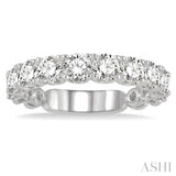 2 Ctw Lattice Round Cut Diamond Wedding Band in 14K White Gold