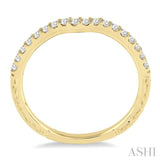1/5 Ctw Round Cut Diamond Wedding Band in 14K Yellow Gold