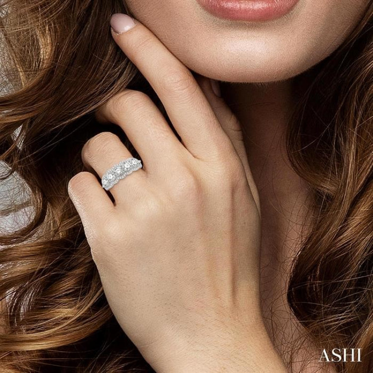 1 1/2 Ctw Baguette and Round Cut Diamond Fashion Ring in 14K White Gold