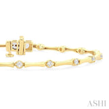 1/2 Ctw Bamboo Internodes Round Cut Diamond Fashion Bracelet in 14K Yellow Gold