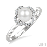 6 MM Cultured Pearl and 1/10 Ctw Round Cut Diamond Clover Petite Fashion Ring in 10K White Gold