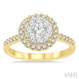 3/4 ctw Round Shape Diamond Lovebright Ring in 14K yellow and White Gold