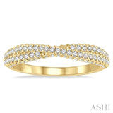 1/2 Ctw Split Criss Cross Shank Round Cut Diamond Stackable Fashion Band in 14K Yellow Gold