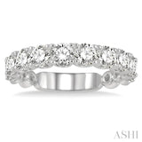 2 Ctw Lattice Round Cut Diamond Wedding Band in 14K White Gold