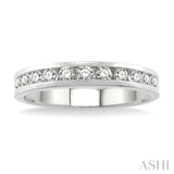 1/4 Ctw Round Cut Diamond Wedding Band in 14K White Gold