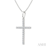 1/4 Ctw Round Cut Diamond Cross Fashion Pendant With Chain in 14K White Gold