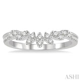 1/4 Ctw Marquise Garland Round Cut Diamond Wedding Band in 14K White Gold