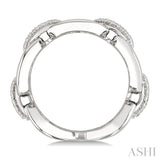 1/20 Ctw Round Cut Diamond Oval Shape D-Link Bold Fashion Ring in Sterling Silver
