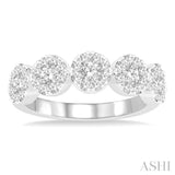 1 Ctw 5-Stone Lovebright Round Cut Diamond Band in 14K White Gold