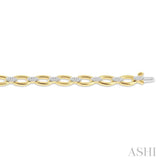 3/4 Ctw Oval Shape Link Round Cut Diamond Bracelet in 14K Yellow Gold