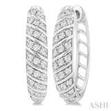1/2 ctw Ribbed Swirl Round Cut Diamond Fashion Hoop Earring in 14K White Gold