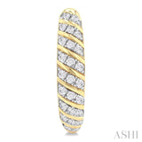1/2 ctw Ribbed Swirl Round Cut Diamond Fashion Hoop Earring in 14K Yellow Gold
