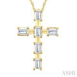 1/2 Ctw Cross Emerald Cut Diamond Fashion Pendant With Chain in 14K Yellow Gold