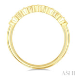 1/4 Ctw Clover Motif Round Cut Diamond Fashion Ring in 14K Yellow Gold