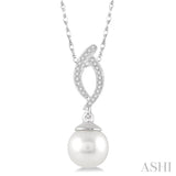 7x7 MM Round Cut Cultured Pearl and 1/20 Ctw Round Cut Diamond Pendant in 14K White Gold with Chain